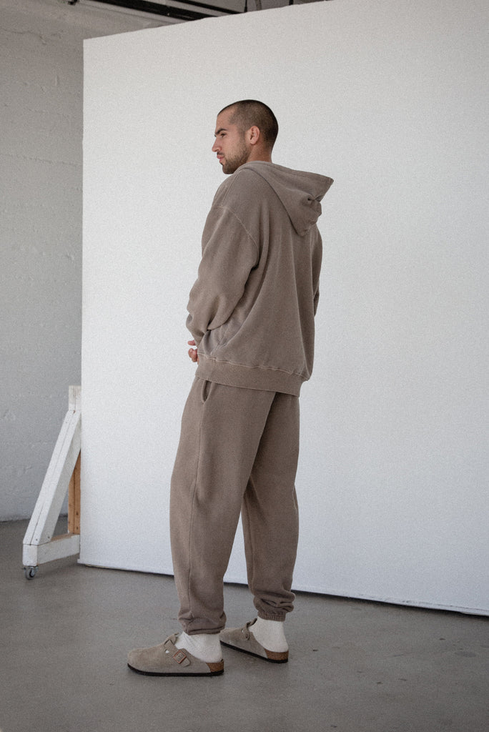 VINTAGE BROWN SWEATPANTS