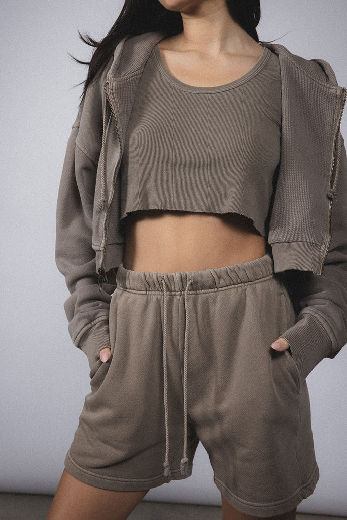 VINTAGE BROWN SWEAT SHORTS