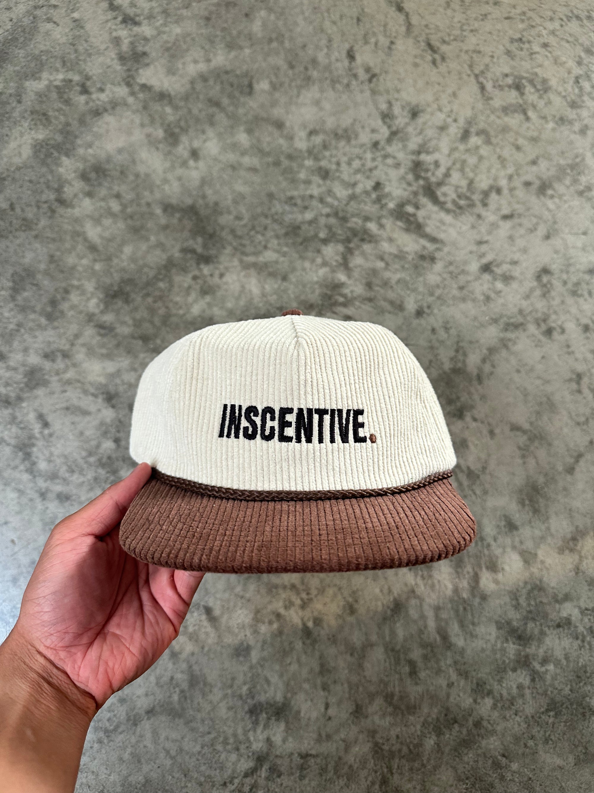 VINTAGE INSCENTIVE CAP ESPRESSO & CRÈME CORDUROY